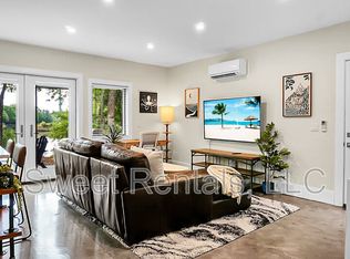 665 Daniel Whaley Rd #B, Charleston, SC 29412