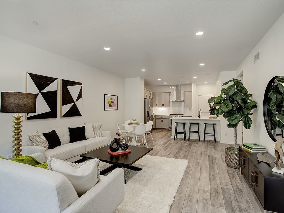 Main floor living room