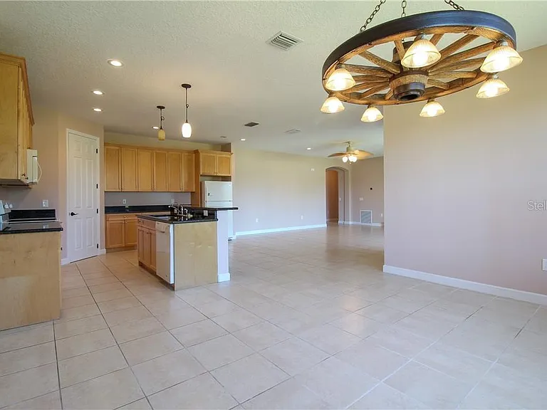 20651 Netherland St — Photo 3