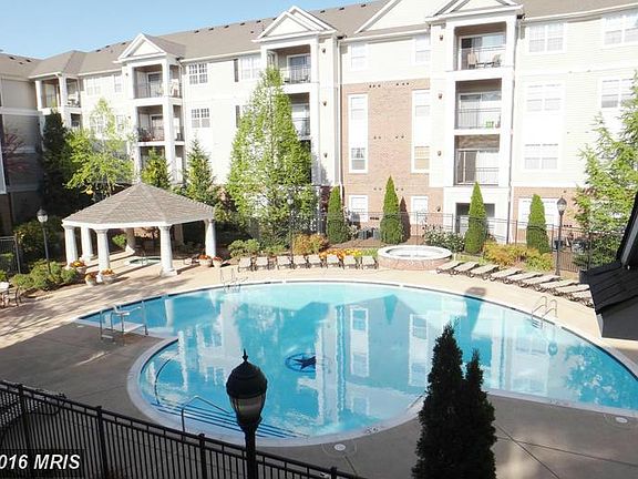 2nd image of 12900 Centre Park Cir APT 203