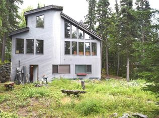 10101 Schneiter Cir, Anchorage, AK 99507