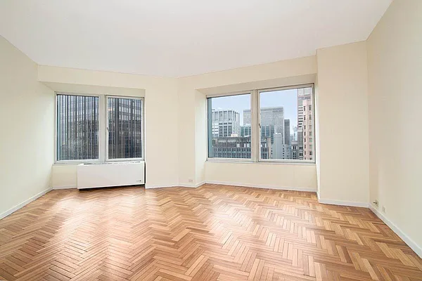 Rented by RELO REDAC INC. | media 22