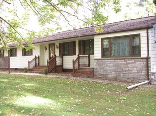 74 Woosamonsa Rd, Pennington, NJ 08534