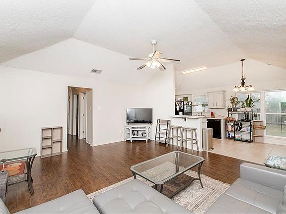 2nd image of 70408 3rd St