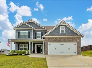 54 Ashbridge Ln, Dallas, GA 30132