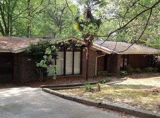 990 Gardendale Dr, Columbia, SC 29210