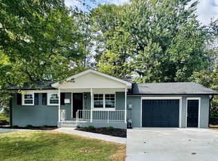 14212 Fallbrook Ln, Woodbridge, VA 22193