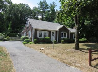 206 Carver Rd, Plymouth, MA 02360