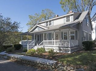 32 Pleasant St, Rowley, MA 01969