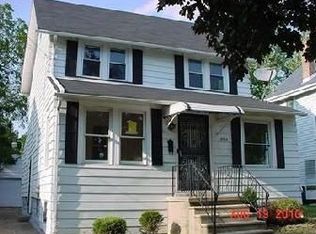 863 Leonard St, Akron, OH 44307