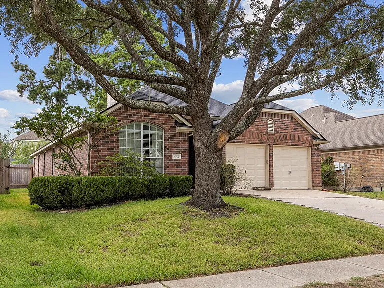 20703 Louetta Woods Dr — Photo 3