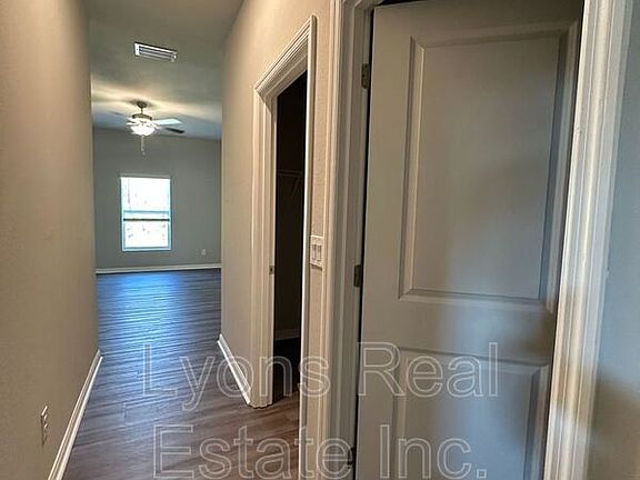 5th image of 4552 Eldron Ave