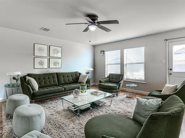 1116 Skyline Dr, Hutchins, TX 75141