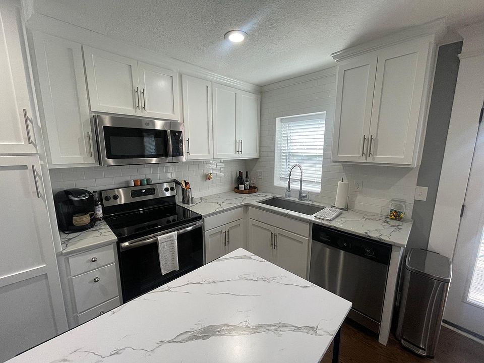 1st image of 4509 Broadway Blvd APT 303