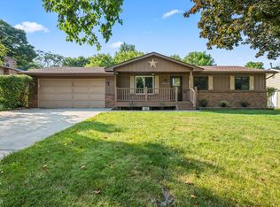 3296 Brookgate Dr, Flint, MI
