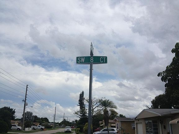 5th image of 6523 SW 8th Ct