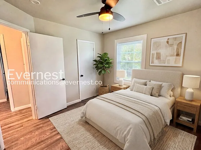 802 N Birch St — Photo 15