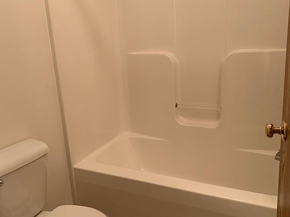 3rd image of 2409 Palermo Cir