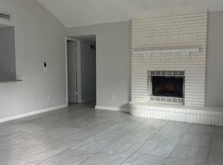 2110 Bay Rd, Neptune Beach, FL 32266