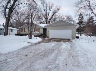 1132 Florence Ln, Willmar, MN 56201