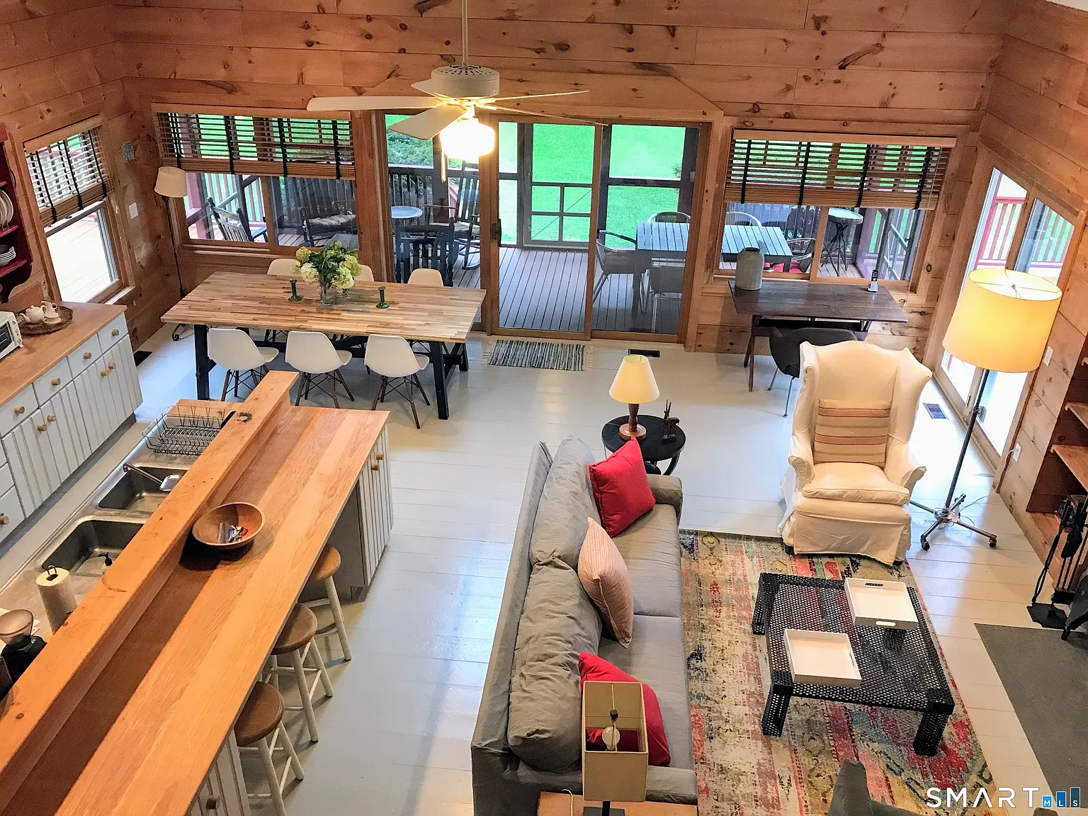 4 bed, 2.5 bath, 2048 sqft, $5,500 — Photo 4