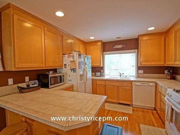 5th image of 12720 NE 92nd Pl