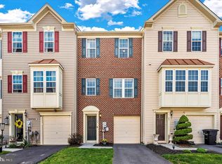79 Tidewater Ter, Falling Waters, WV 25419
