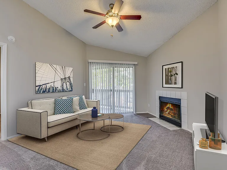 Champions Pines Apartments — Photo 111