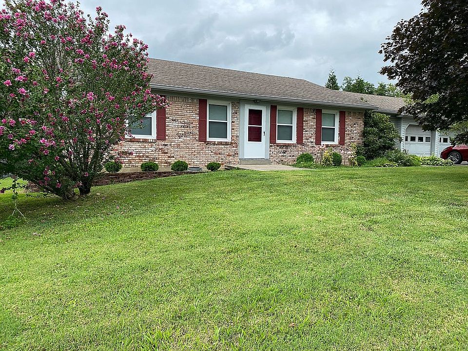 1st image of 131 Frankie Dr