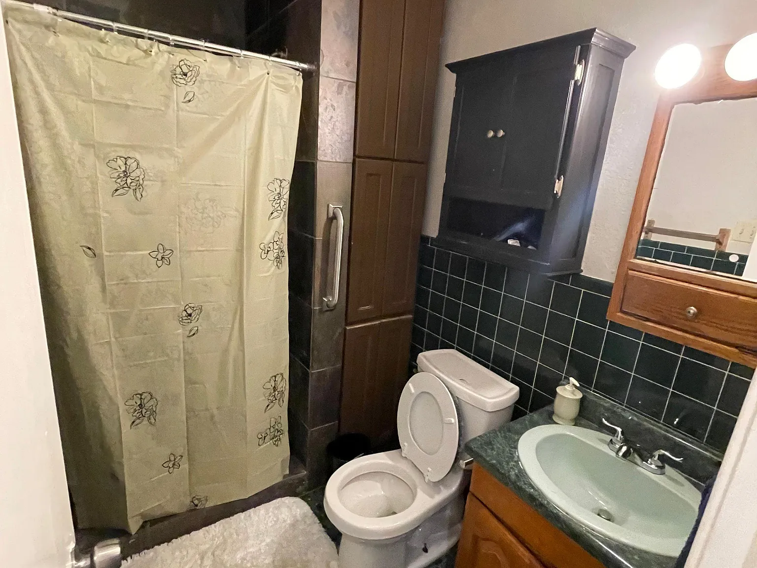4 bed, 1.5 bath, 1600 sqft, $797 — Photo 4