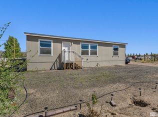 8420 Appaloosa Ct, Silver Springs, NV 89429