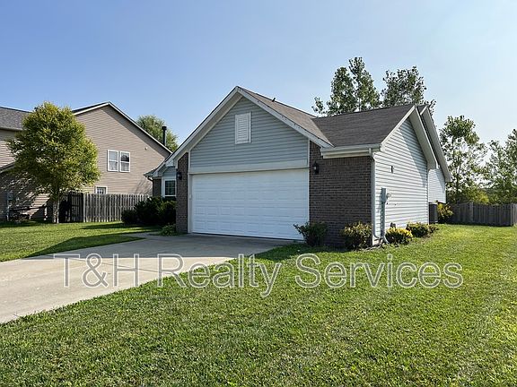 3rd image of 509 Pebble Dr