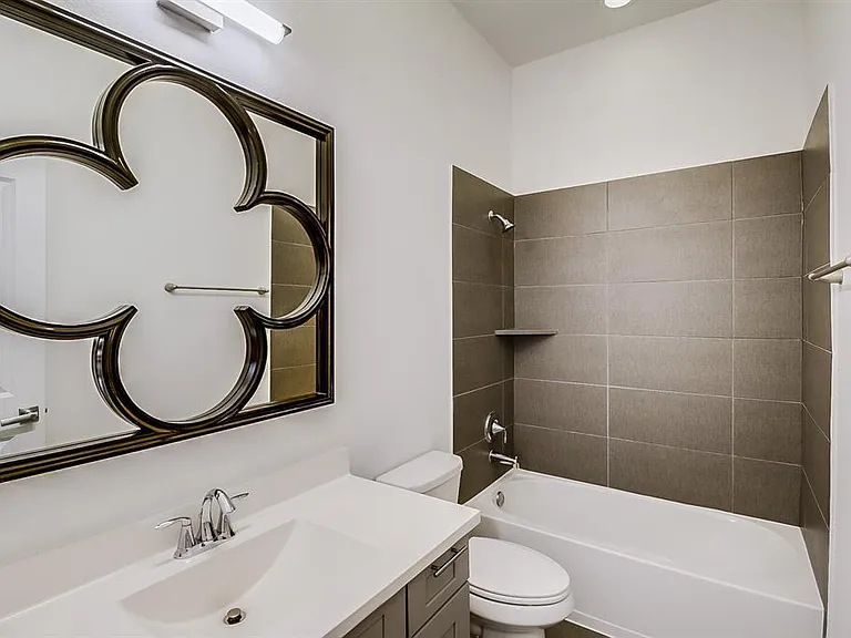 17106 Rainier Creek Dr — Photo 18
