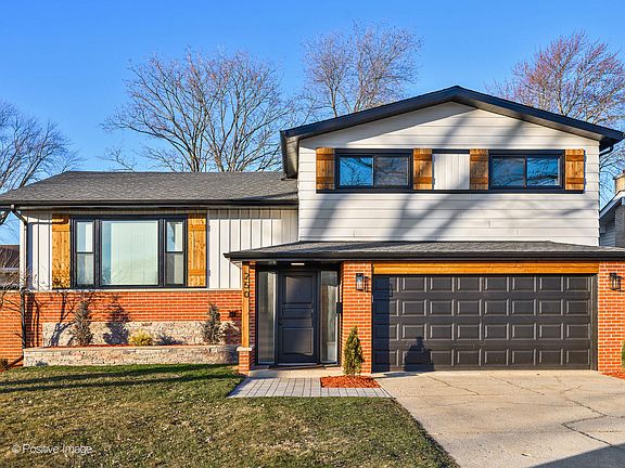 2nd image of 250 Brentwood Dr