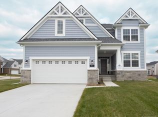 1821 Emerald Ln, Wixom, MI 48393