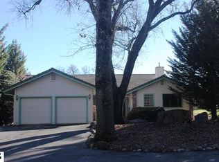 19061 Fountain Ct, Groveland, CA