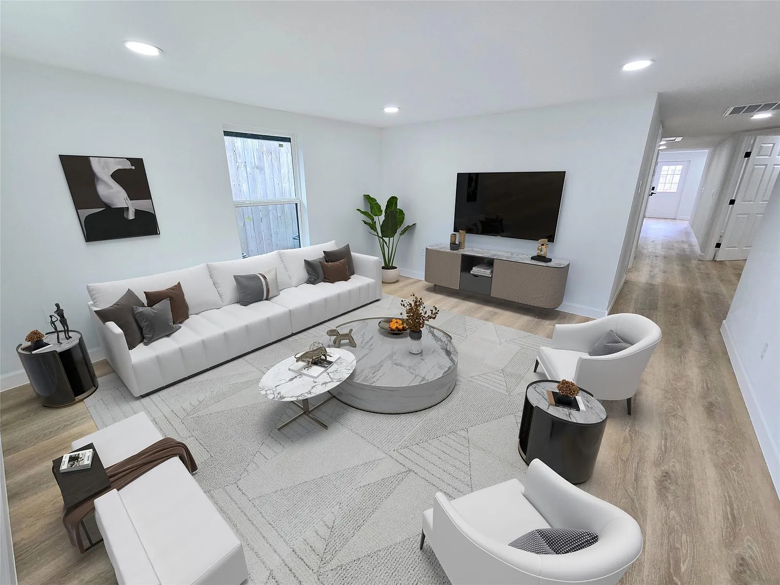 3 bed, 2.0 bath, 1120 sqft, $1,700 — Photo 1