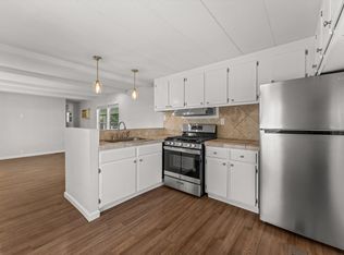 34 Hanover St, Citrus Heights, CA 95621