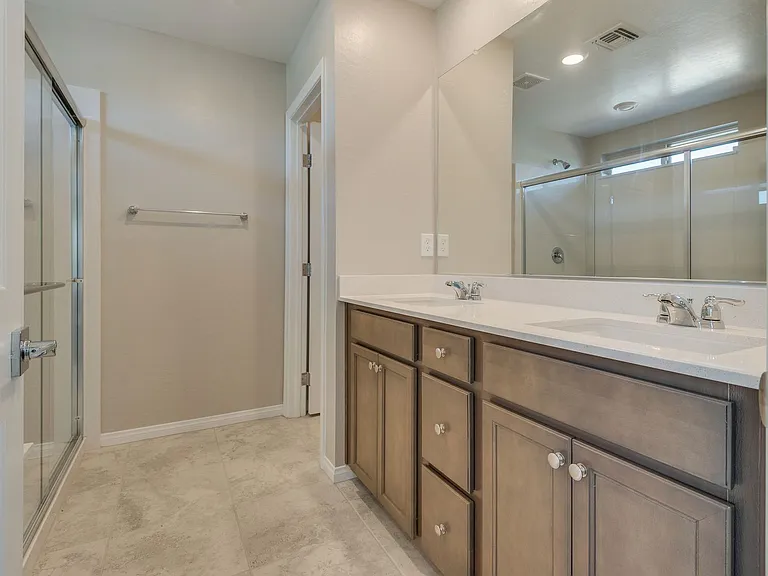 10786 Pastel Sunset Ct — Photo 3