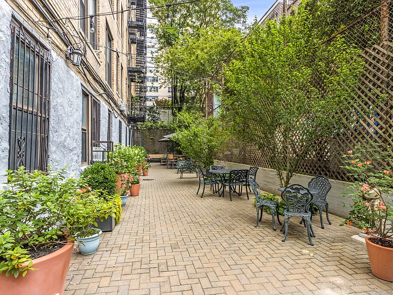 134 W 93rd St #3A — Photo 8