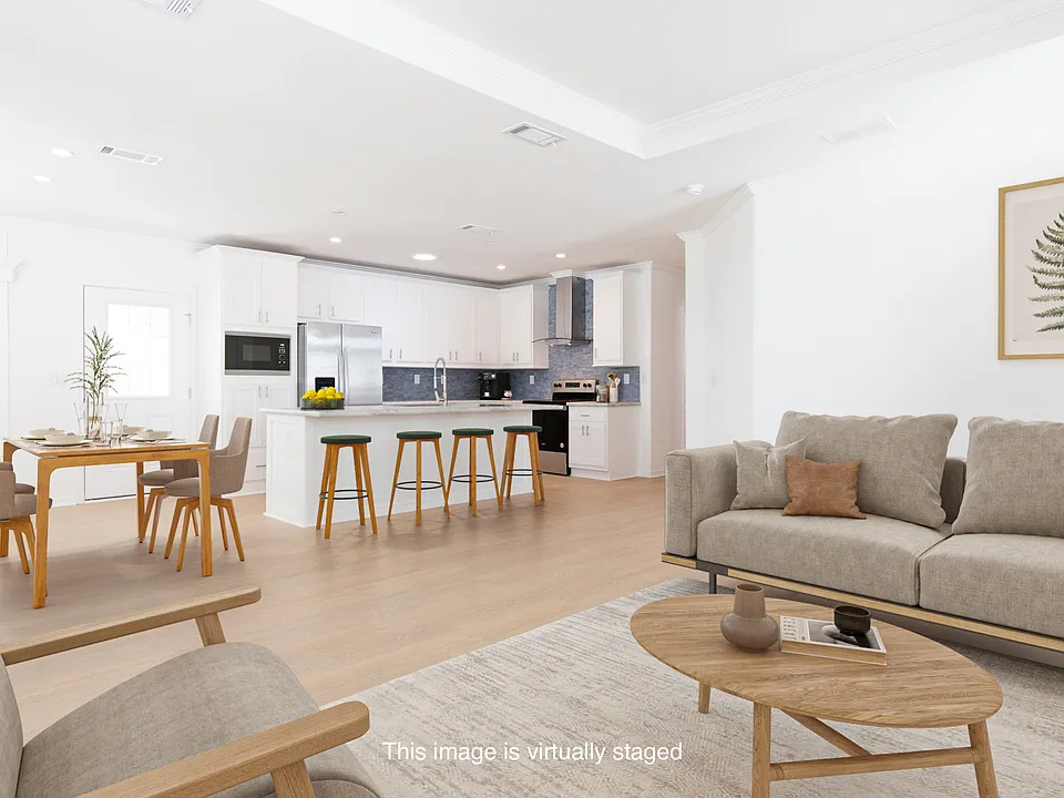 39 Tao Ct #938