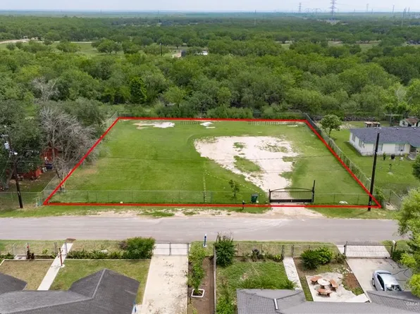 1409 1st Ln, Mission, TX 78572