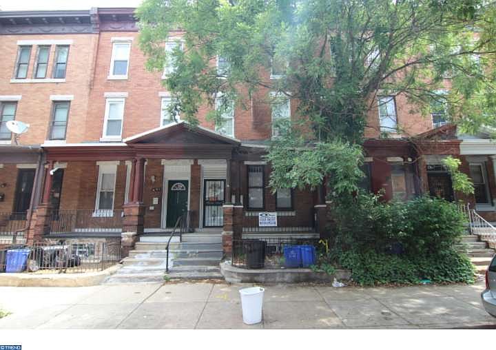 1st image of 2255 N Park Ave #1