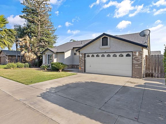 3rd image of 2111 W Merritt Avenue