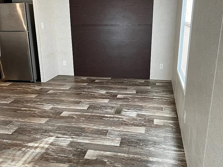 Stonegate MHC — Photo 16