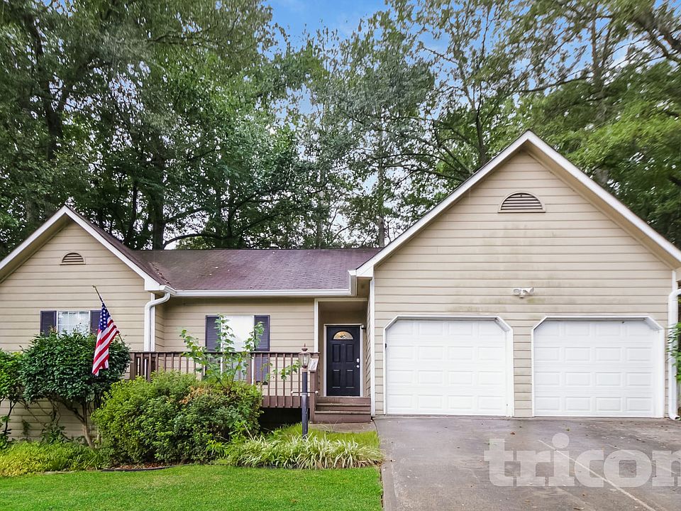 1st image of 4010 Sharon Woods Dr