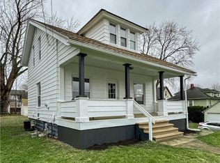21 Grandview Ave, Struthers, OH 44471