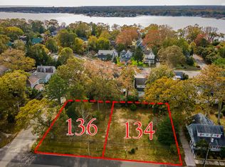 136 Vansant Ave, Island Heights, NJ
