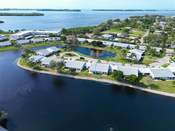 4525 Lexington Cir, Bradenton, FL 34210