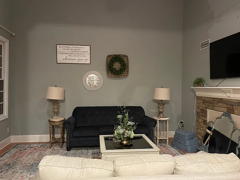 1438 Club Dr — Photo 6